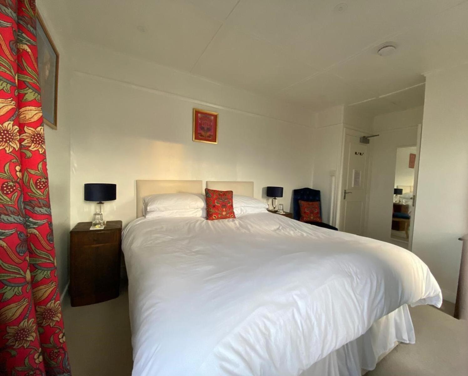 St Anne'S Bed & Breakfast Glastonbury Room photo